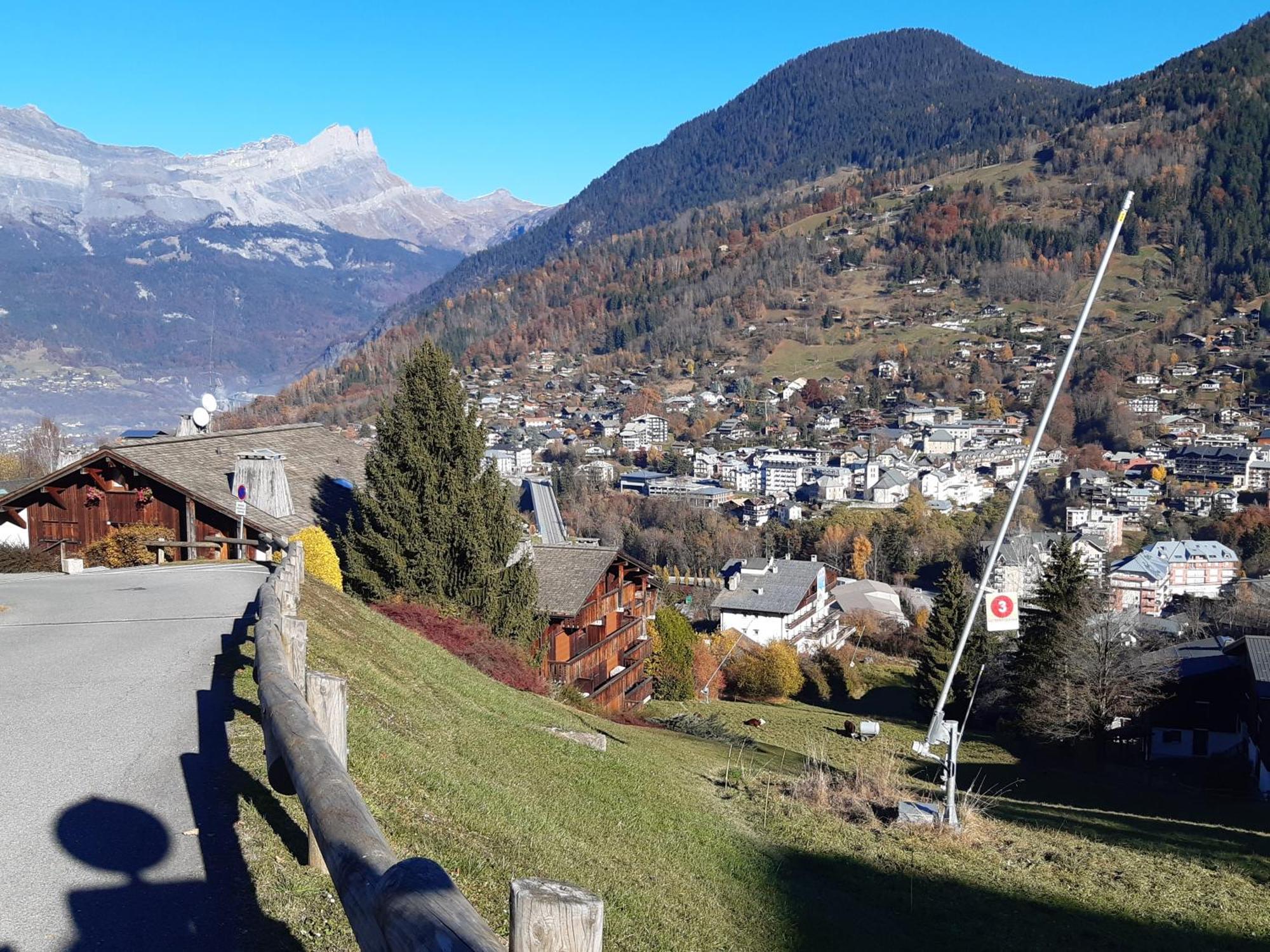 Meuble Avec Vue Sur Les Montagnes Et Piscine L'ete * Saint-Gervais-les-Bains